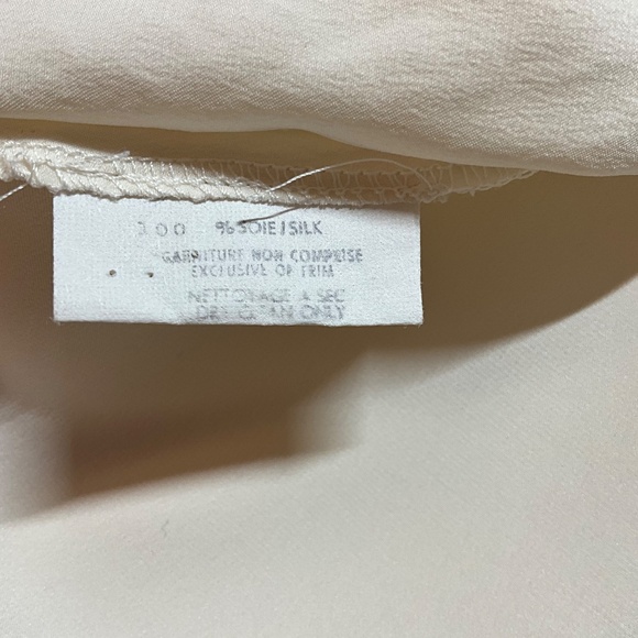 SUSIE HAYWARD Vintage 100% Silk Cream Ruffle Front  Blouse MADE IN CANADA Sz 8 - Picture 7 of 10